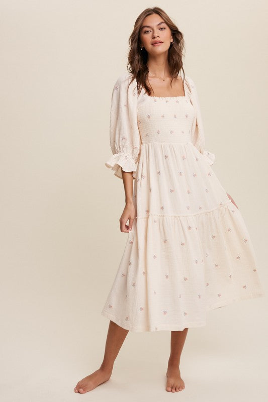 Ditzy Floral Embroidery Puff Sleeve Maxi Dress